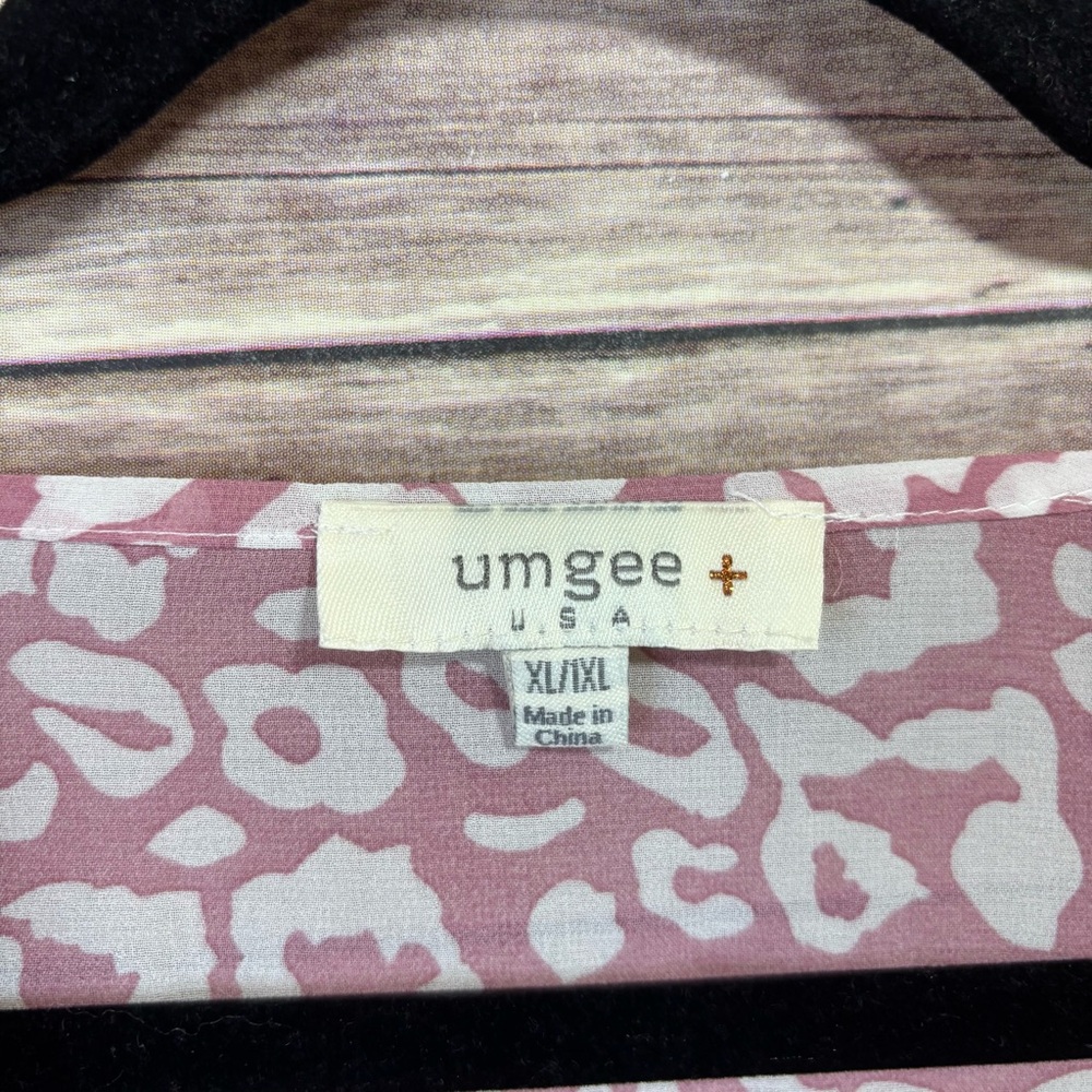 Umgee Pink Aztec And Cheetah Print Plus Kimono XL 1X - Picture 3 of 6